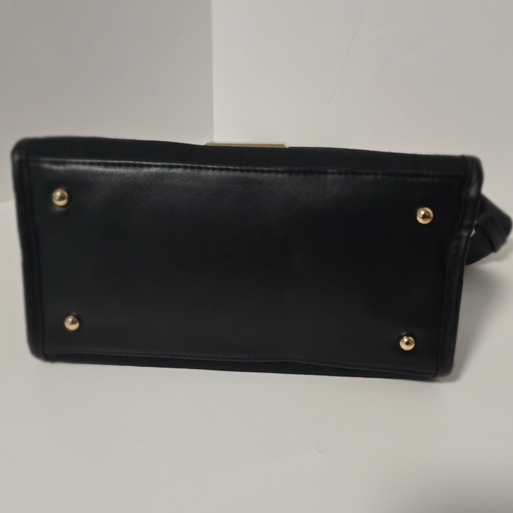 Versace Tote Bag Black Metallic Gold Handbag With Dust Bag - NEW - Picture 10 of 15